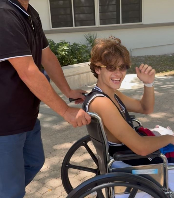 Bir bacağı ampute olmuştu! Survivor yarışmacısı Stavros Floros son halini paylaştı - Resim: 4