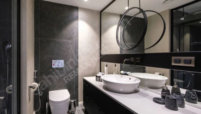 Ev değil resmen saray! Fiyatını gören bir daha baktı! İçinde yok yok: SPA, hamam, sinema salonu.. - Resim : 6