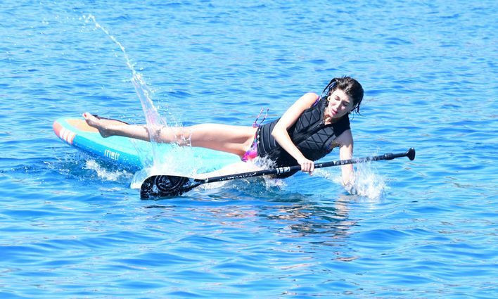 Beyza Gümülcine tatil sezonunu Bodrum'da açtı! Su sporlarındaki marifetlerini sergiledi - Resim: 3