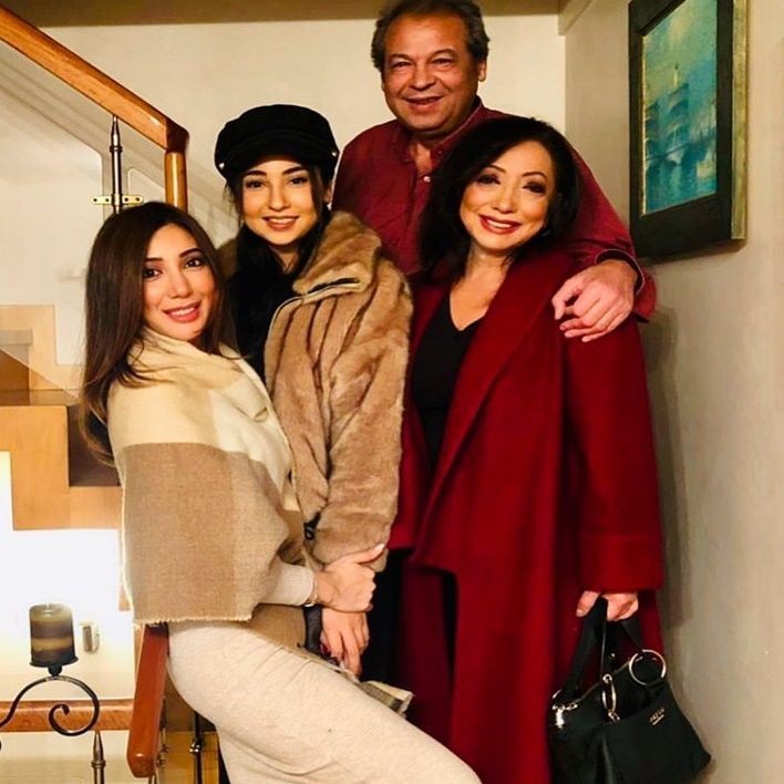 Usta tiyatrocu Yasemin Yalçın'ın küçük kızı genç kız oldu! İşte cesur pozları - Resim: 1
