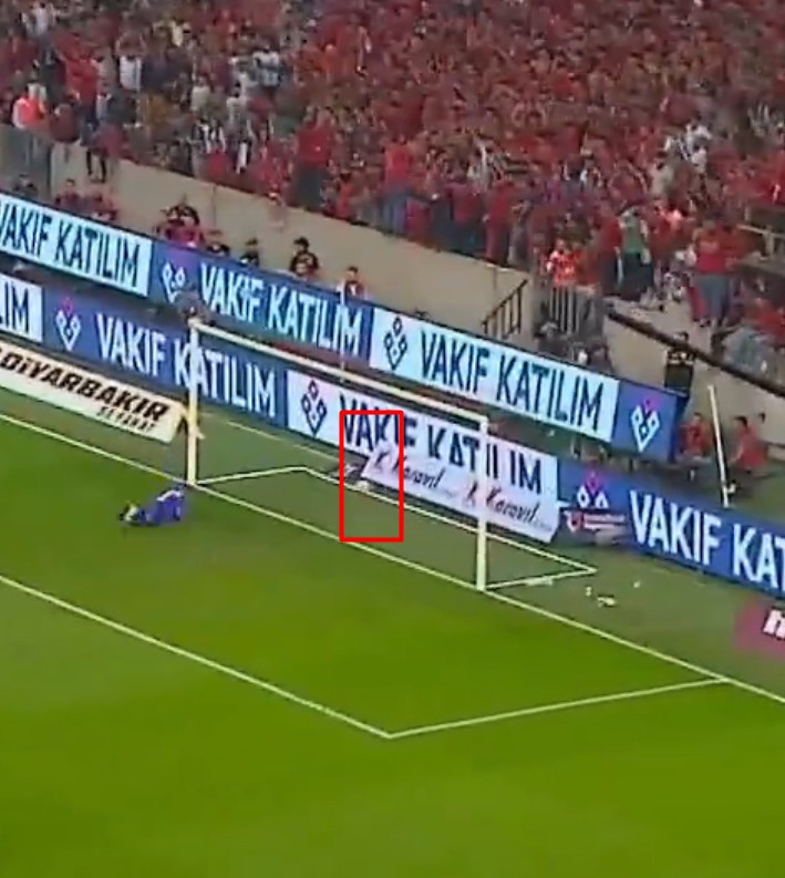 Gift Orban’dan Beşiktaş’a mükemmel gol! Çok uzaklardan Nübel’i avladı - Resim : 3