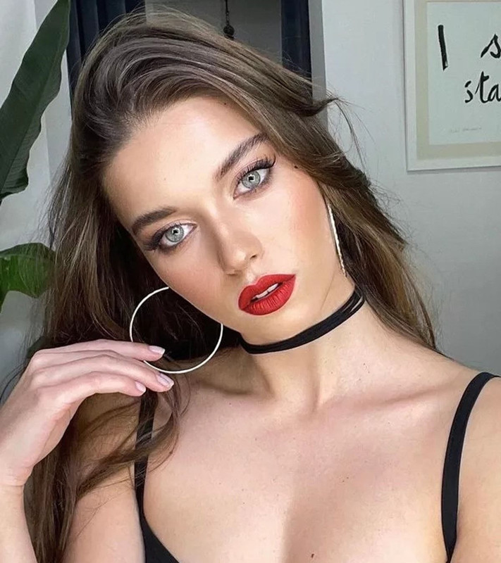 Nurgül Yeşilçay gençlik fotoğrafını paylaştı! O halini görenler Afra Saraçoğlu'na benzetti - Resim: 4