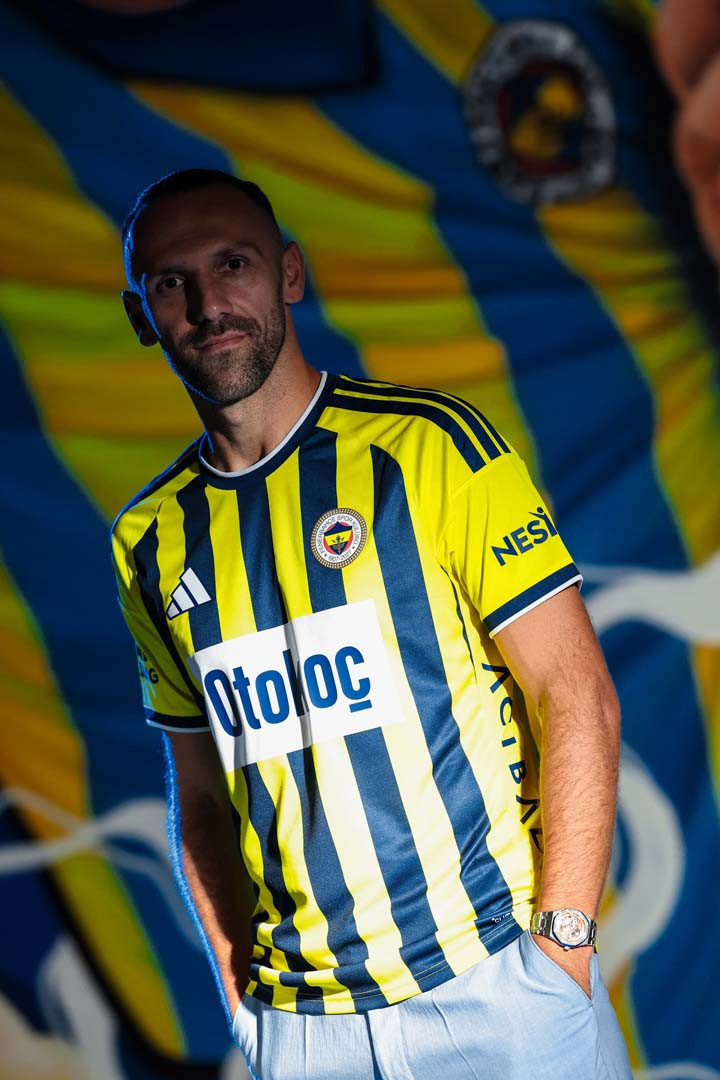 Fenerbahçe, Vedat Muriqi'ye resmi imzayı attırdı! Sözleşme süresi belli oldu - Resim : 1