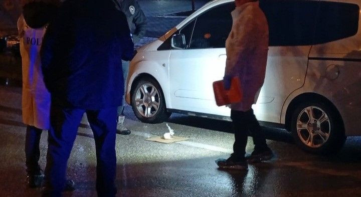 Benzin istasyonunda nefes kesen operasyon! Pompacı kılığına girdi, bombalı araba böyle yakalandı - Resim: 2