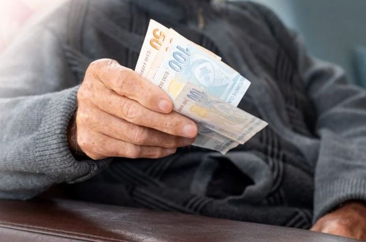 Emekli promosyonlarında büyük yarış: Bazı bankalar 50 bin TL veriyor! İşte detaylar.. - Resim: 8