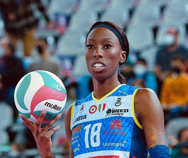 Ülkesinde ırkçılığa uğramıştı! Voleybolun Siyah İnci'si Paola Egonu için atılan manşet ortalığı salladı! "1 milyon karşılığında..." - Resim: 21