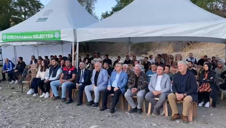 Kırköy Göleti’nde balık tutma heyecanı tekrar gerçekleşti! Oltalar peş peşe suya atıldı - Resim: 2