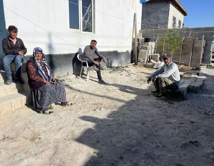 Selası okundu, gören hortlak görmüş gibi kaçtı! Yakınları fenalık geçirdi - Resim : 4