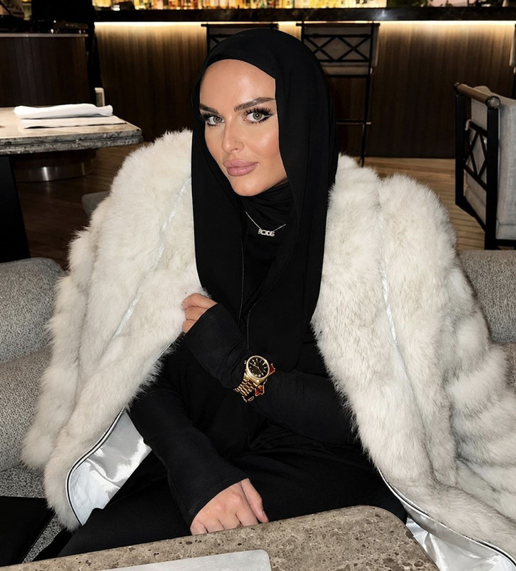 Tesettüre girip kendi markasını kurmuştu! Kısmetse Olur yarışmacısı Yaren Dağ tesettürden çıktı - Resim: 4
