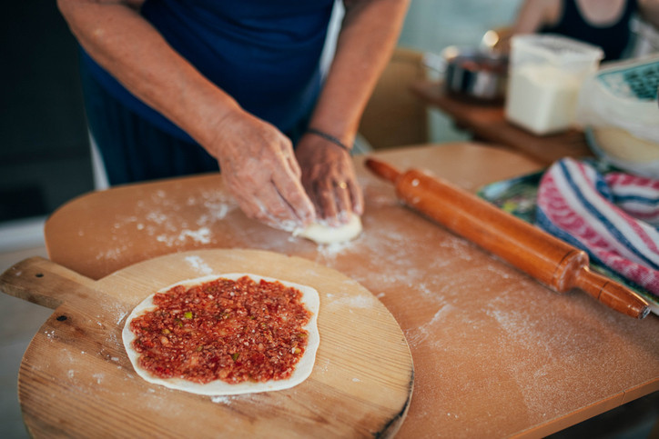 50 TL'ye satılan lahmacun gündem olmuştu! Ünlü şef tv100 yayınında tartışmaya nokta koydu: İlçe ilçe, köy köy geziyorum... - Resim : 3
