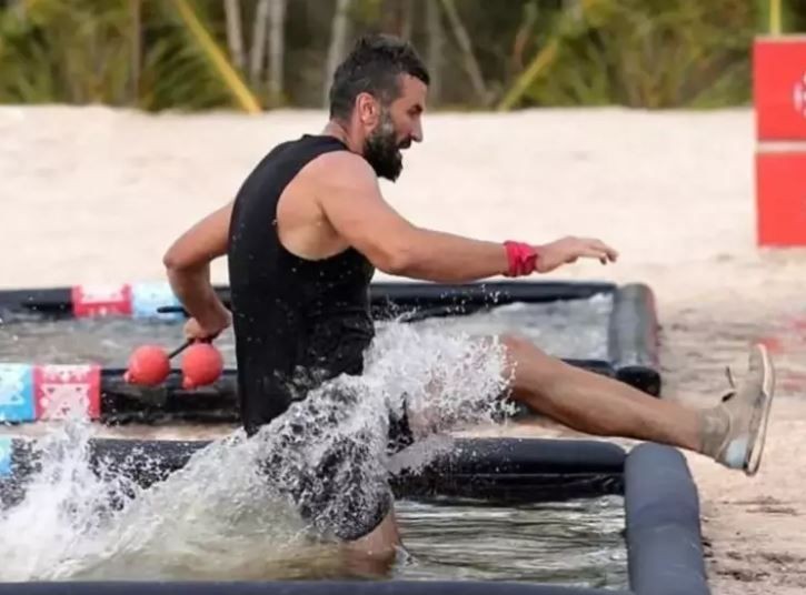 Survivor Hikmet Tuğsuz'a cezaevi yolu göründü! Türkiye'ye geldiği an tutuklanacak - Resim: 8