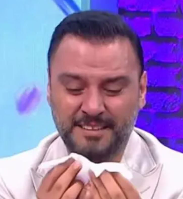 Kardeş acısıyla yıkılmıştı! Alişan canlı yayında hüngür hüngür ağladı - Resim: 4