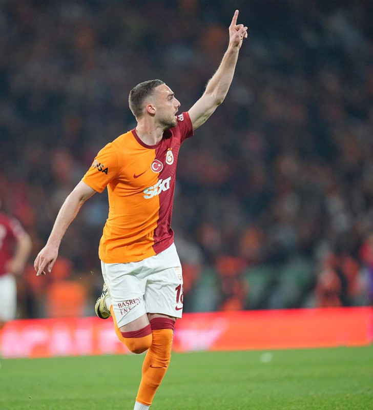 Galatasaray’a kötü haber! Yıldız futbolcu antrenmanda sakatlandı! 3-4 hafta sahalardan uzak kalacak - Resim: 7