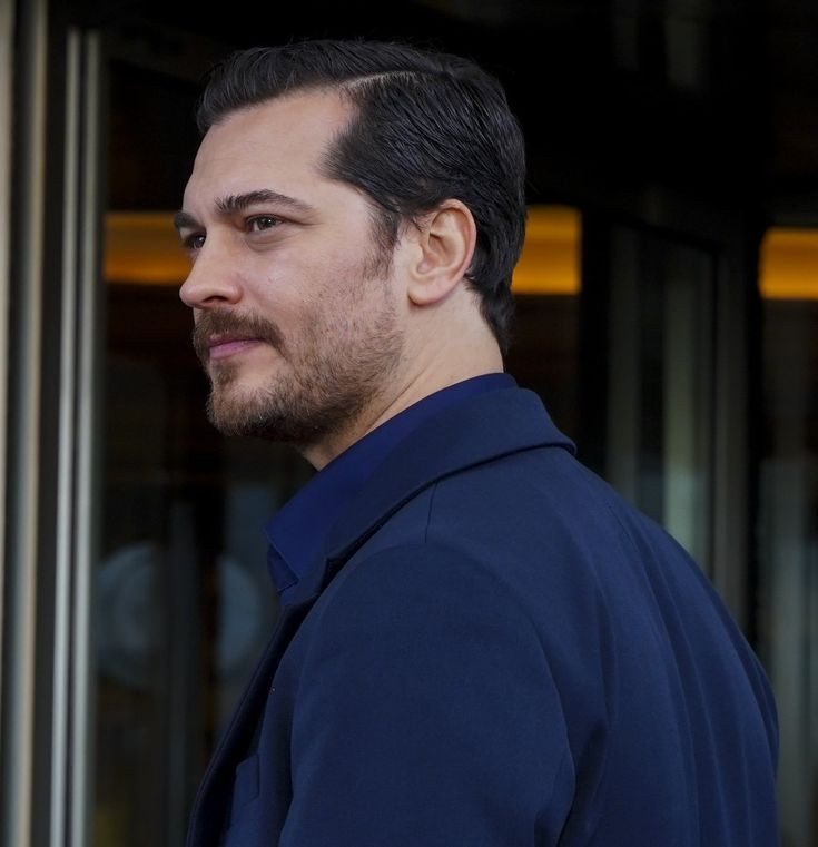 Çağatay Ulusoy'un son hali şaşkınlığa sürükledi! Kilolu hali olay yarattı - Resim: 3