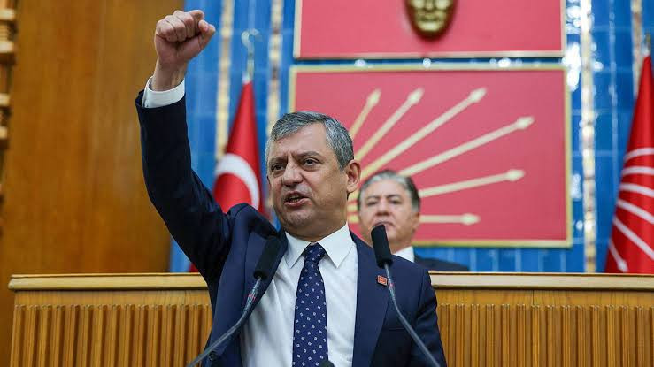 YENİ PARTİ BUGÜN KURULUYOR! Türk siyasetinde unutulmayacak gün: Kaç vekil istifa edecek? - Resim : 3