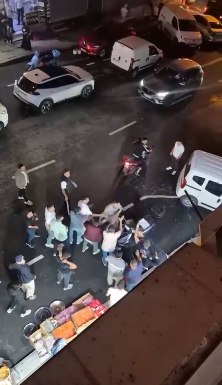 Gaziosmanpaşa'da zabıta ile esnaf birbirine girdi! - Resim : 1