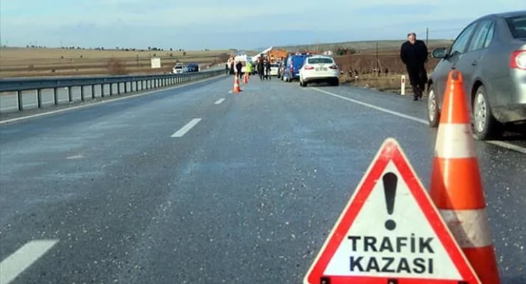 Adana'da sahte kaza çarkına darbe! 77 gözaltı! Bakan Gürlek'ten açıklama geldi - Resim : 2