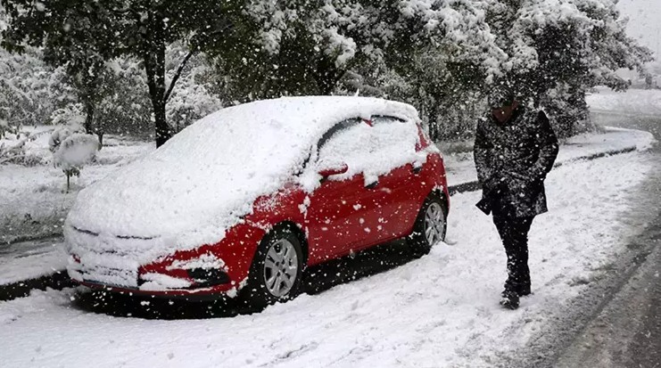 Soğuk hava dalgası etkisini sürdürüyor: İstanbul'da kar etkili oluyor! İşte il il hava tahmin raporu - Resim: 2