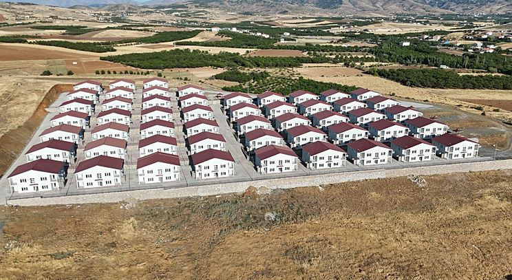 1300 konut sözü verilmişti, peşin paralar ödendi ama... AHBAP kasasından çıkan milyonlar mercek altında - Resim : 2