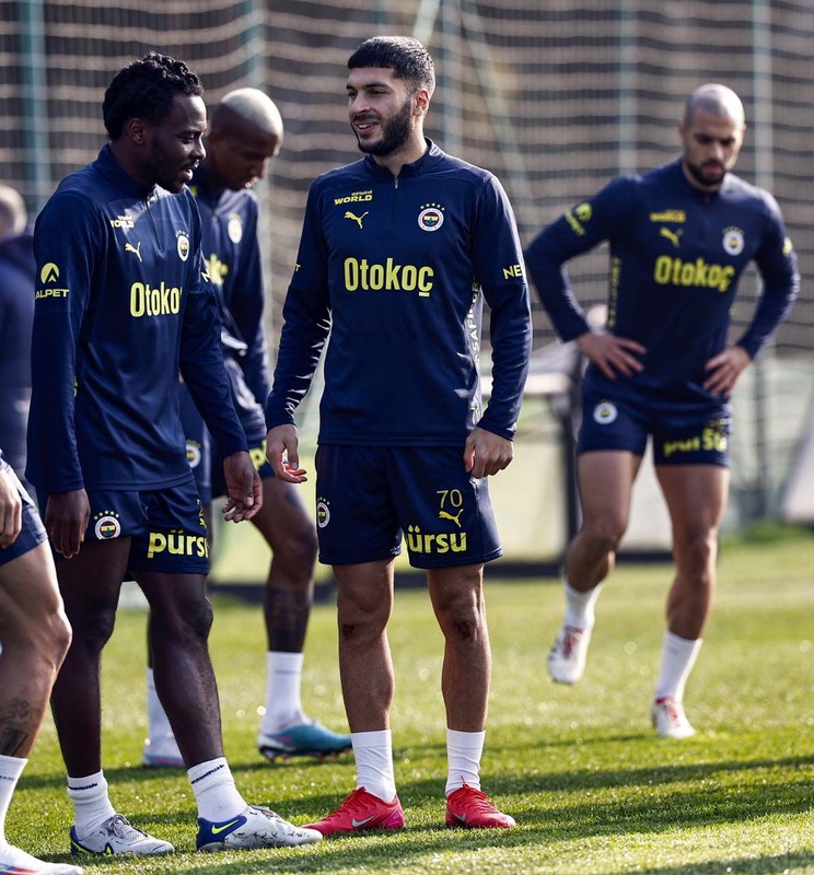Transfer tamamlandı! Fenerbahçe’den gidecek 5.futbolcu belli oldu! 4 milyon euro cepte kalacak, 2 milyon euro kasaya girecek - Resim: 3