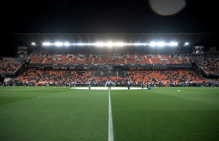 Futbol tarihinin en ünlü 30 stadyumu açıklandı! Türkiye'den ise o stat listeye girmeyi başardı - Resim: 3
