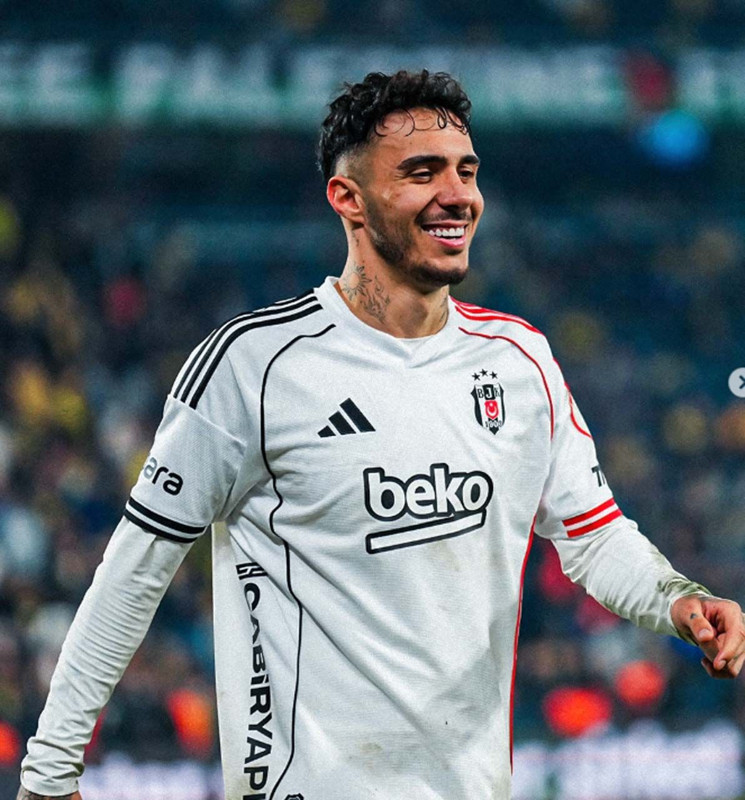Fenerbahçe transferde gemileri yaktı! Beşiktaş’ın yıldızını istiyor! Sezon sonu masaya oturulacak - Resim: 8