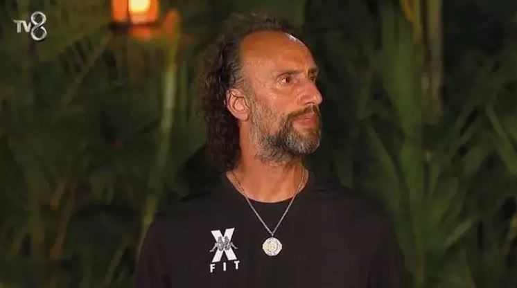 Survivor'da diskalifiye şoku! Yarışmanın sevilen ismi adaya veda etti - Resim: 4