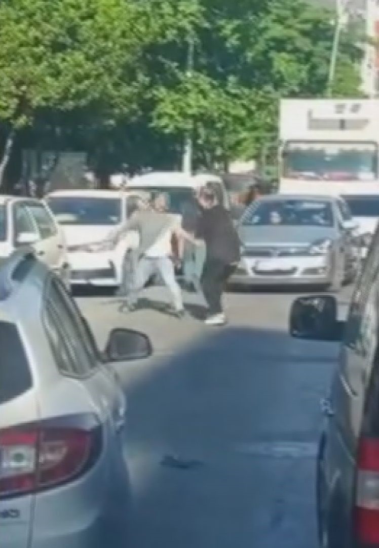 Sultangazi’de kaza sonrası kanlı kavga! Bıçaklar çekildi! Düğününe 2 ay kala öldürüldü - Resim : 2