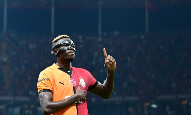 Victor Osimhen transferinde sıcak gelişme! Napoli ne yanıt verdi? - Resim: 8