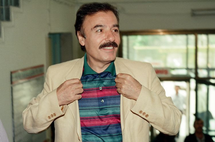 Türk arabeskinin efsanesiydi! Ölen Ferdi Tayfur'un servetinin miktarı dudak uçuklattı - Resim: 2