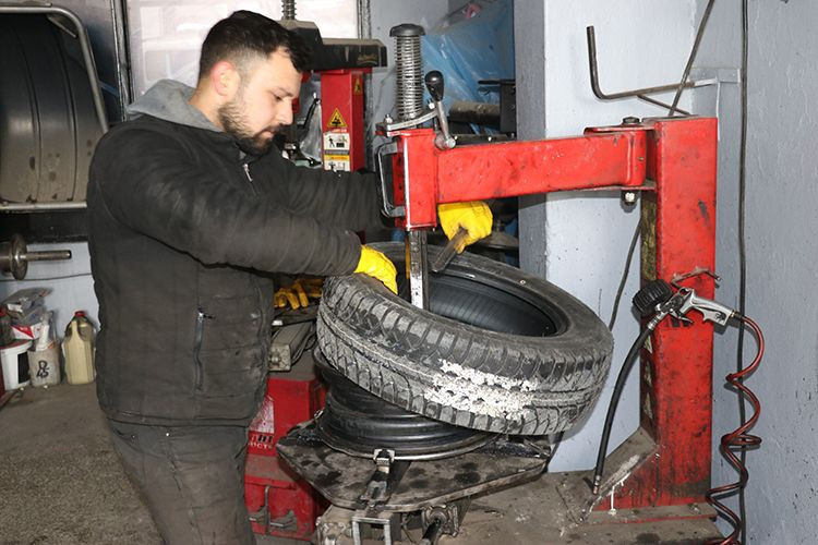 Sürücüler dikkat! Bugün başladı: İşte yapmamanın cezası - Resim: 2