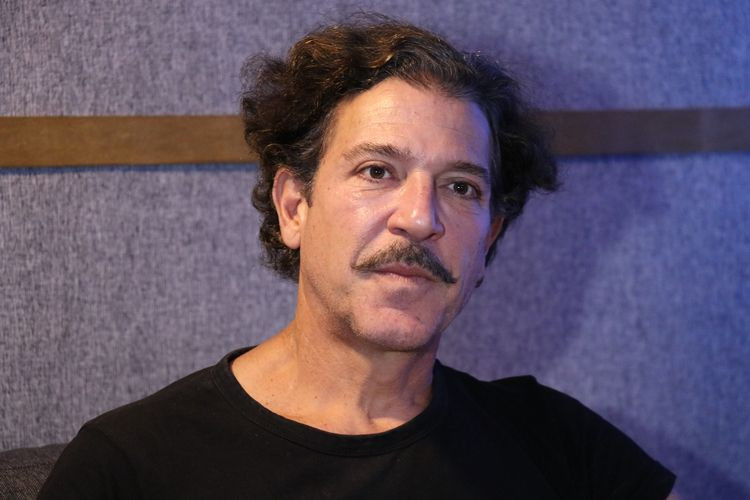 Burak Sergen'den yıllar sonra gelen itiraf! Oyuncu kardeşiyle neden konuşmuyor? - Resim: 3