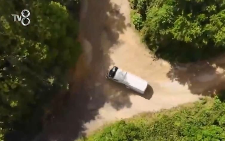 Survivor'da korku dolu anlar! Bir anda yere yığıldı, apar topar hastaneye kaldırıldı - Resim: 3