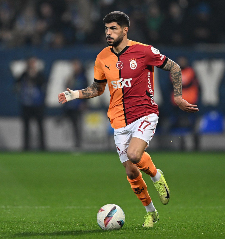 Galatasaray’ı bekleyen büyük tehlike! 4 ilk 11 oyuncusundan kötü haber! - Resim: 10