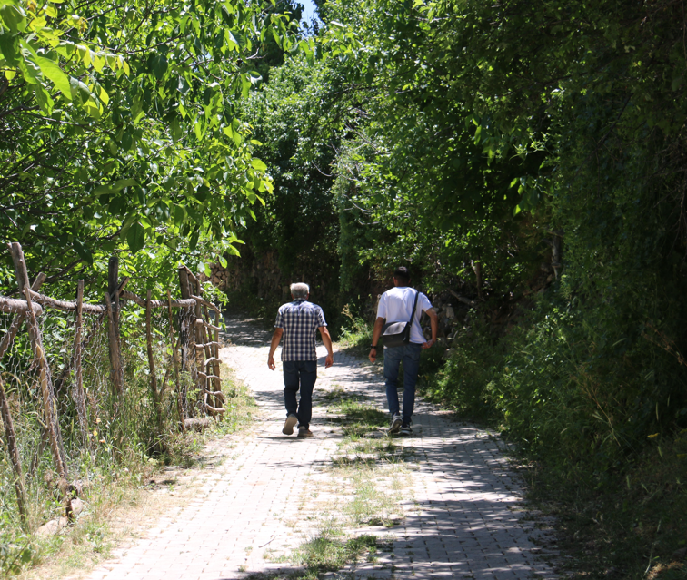 Sivas’ta taş evleri, su kaynakları ve doğal güzelliğiyle dikkat çeken Çakmakdüzü köyü - Resim: 6