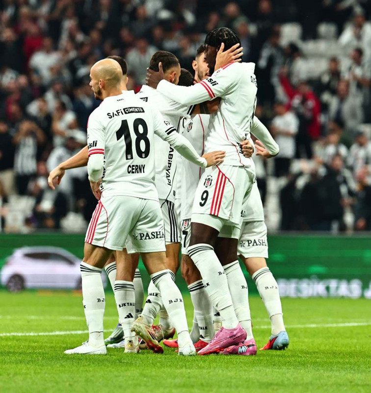 Beşiktaş'a Galatasaray derbisi öncesi kötü haber! Sergen Yalçın resmen duyurdu - Resim: 10