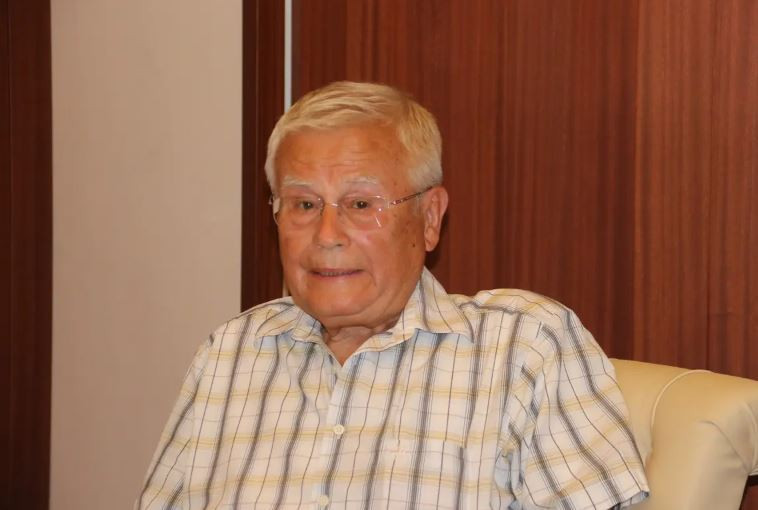 Annesine verdiği sözü tuttu! Gözünü bile kırpmadan bağışladı: Tam 500 milyon TL'lik servet... - Resim : 2