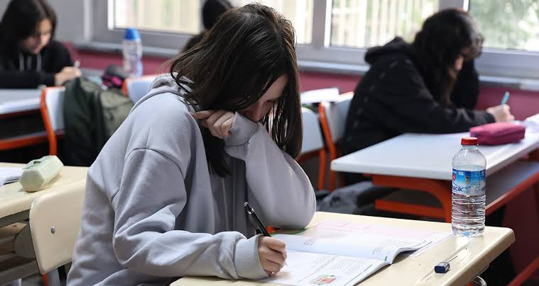 Artık herkesin gördüğü listeler tarih oluyor! Sınav sonuçlarına da kimlik doğrulama geliyor - Resim : 1