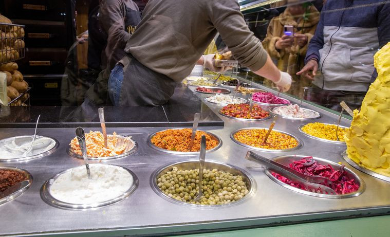 Ortaköy'deki kumpirciler, 3 kişinin ölümünden sonra boş kaldı! 25 milyon  İstanbullu'dan acil talep - Resim: 6