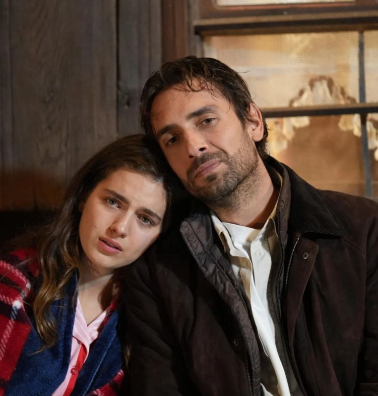 Taşacak Bu Deniz'in Eleni'si Ava Ayman sesiyle büyüledi! Kendi şarkısını söylediği anlar sosyal medyayı salladı - Resim: 1