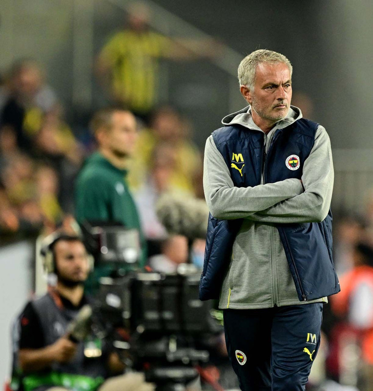 Transferde hedef büyüdü! Aranan kanat İngiltere’de bulundu! Fenerbahçe’den 24 milyon euroluk yıldıza ilgi - Resim: 3