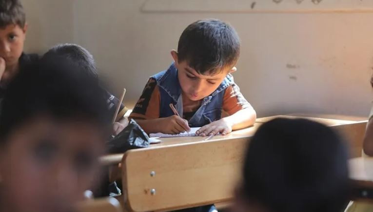 Suriye'de tepki çeken Türkçe kararı! Okullarda seçmeli dil olarak bakın ne getirdiler: Esad dönemi detayı - Resim : 1
