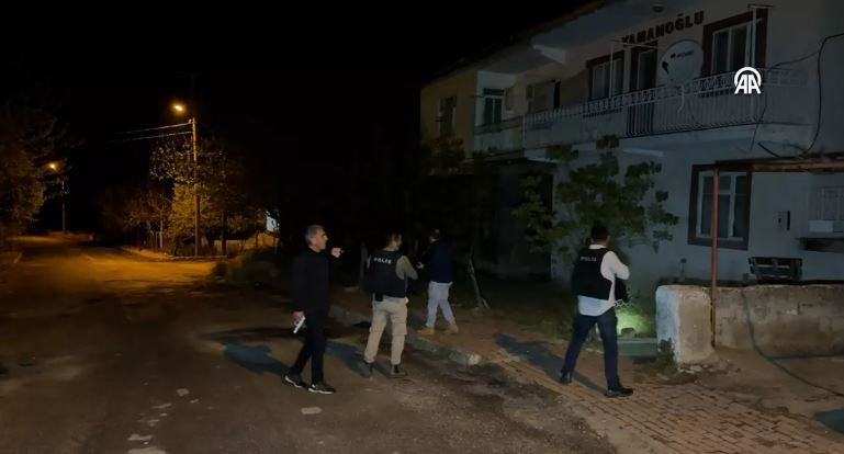 Uşak'ta ihbara giden polislere ateş a&ccedil;ıldı! &Ouml;zel harekat devreye girdi - Resim : 2