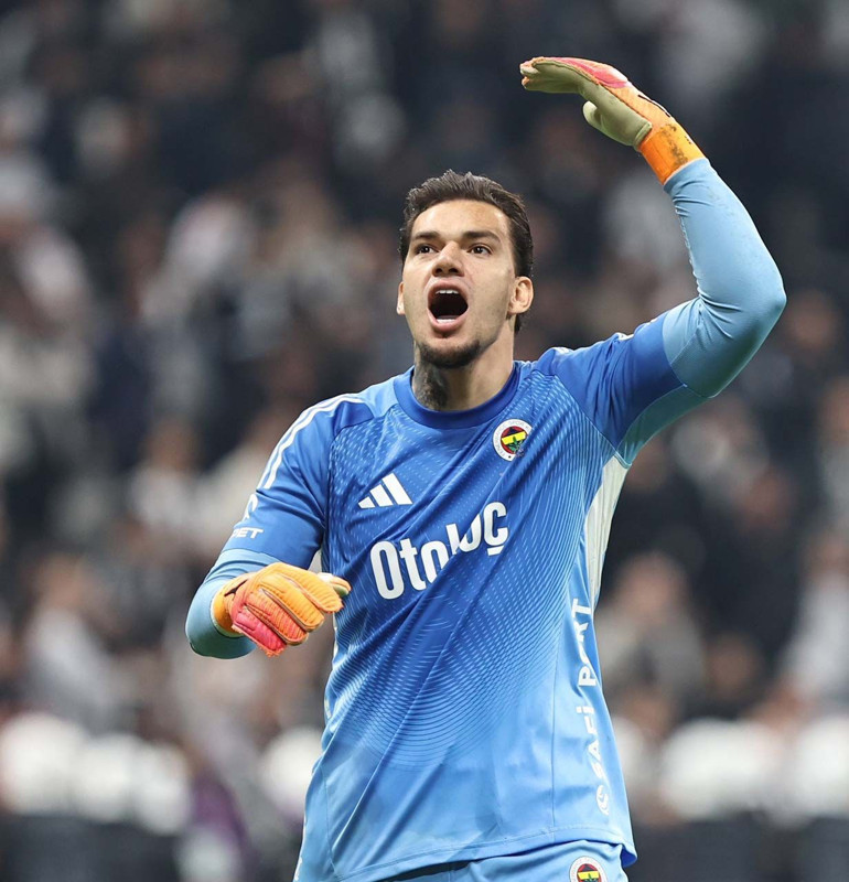 Fransa- Brezilya maçında yediği goller tartışma yarattı! Fenerbahçeli Ederson’u topa tuttular - Resim: 8