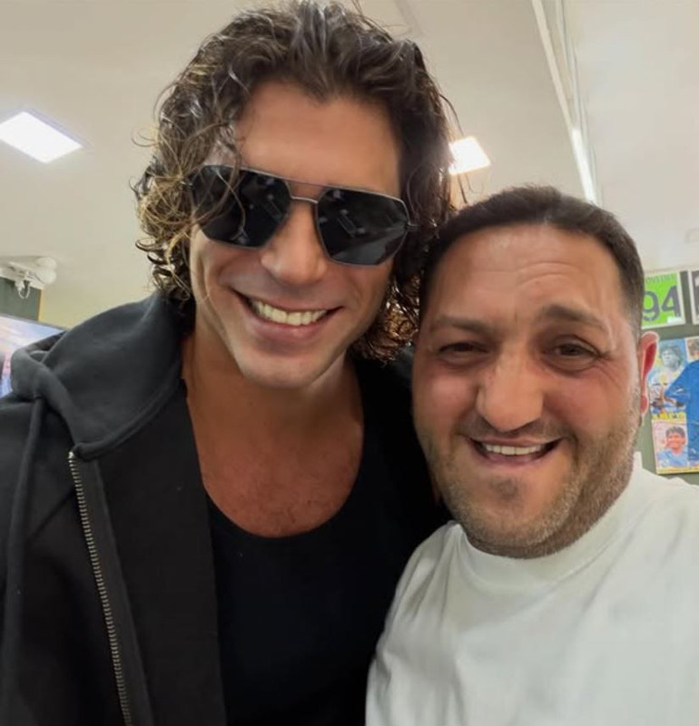 Can Yaman'dan imaj değişikliği! Sakalını ve bıyığını kestirdi, son hali şaşkınlığa sürükledi - Resim: 4