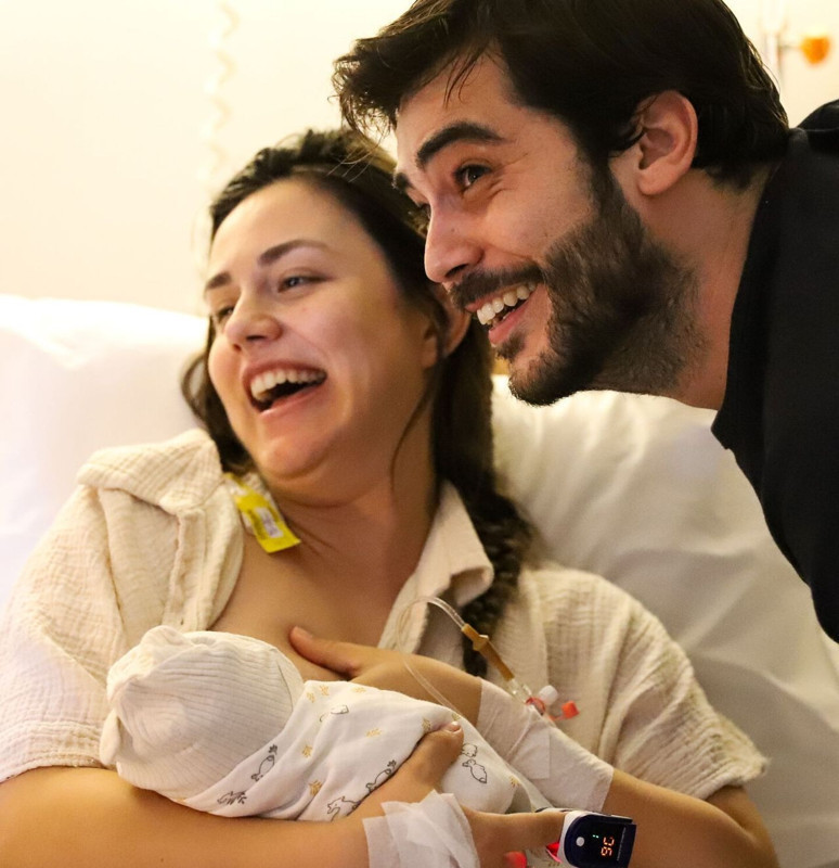 Yeni bebekleri olmuştu! Ünlü çiftten üzücü bir haber geldi - Resim: 2