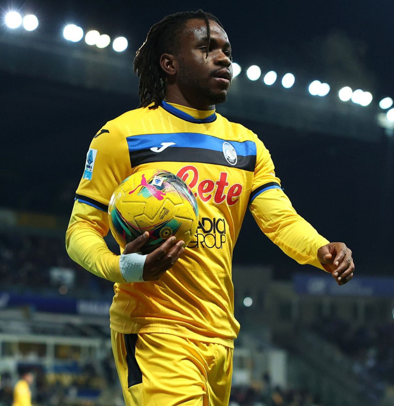 Fenerbahçe taraftarı bu transferle ayağa kalkacak! Sadettin Saran gemileri yaktı! 35 milyon euroluk golcü geliyor! - Resim: 23