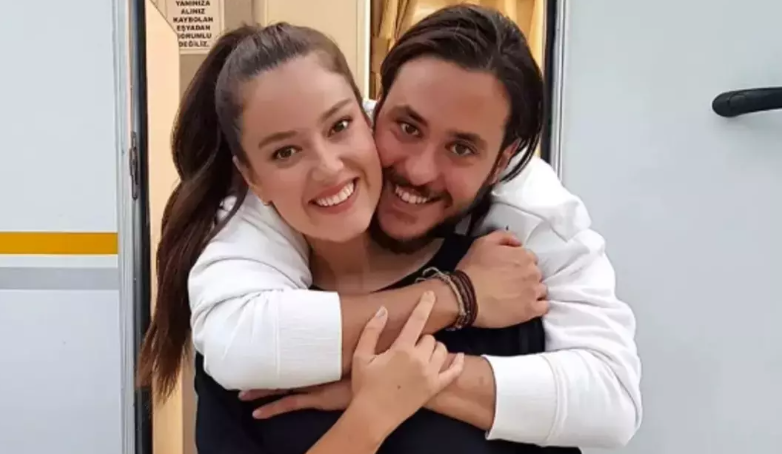 Pelin Akil ile 8 yıllık evliliğini bitirmişti! Anıl Altan fena yakalandı! - Resim: 1