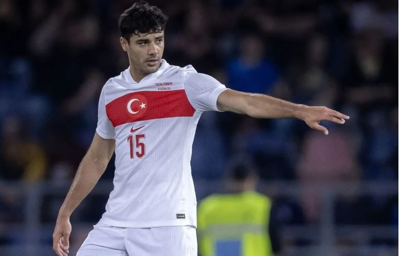 Milliler Dünya Kupası sahnesine çıkıyor! Montella'dan sakatlık açıklaması: Kafamda soru işaretleri var! 'Bizi tanımıyorlar' - Resim : 5