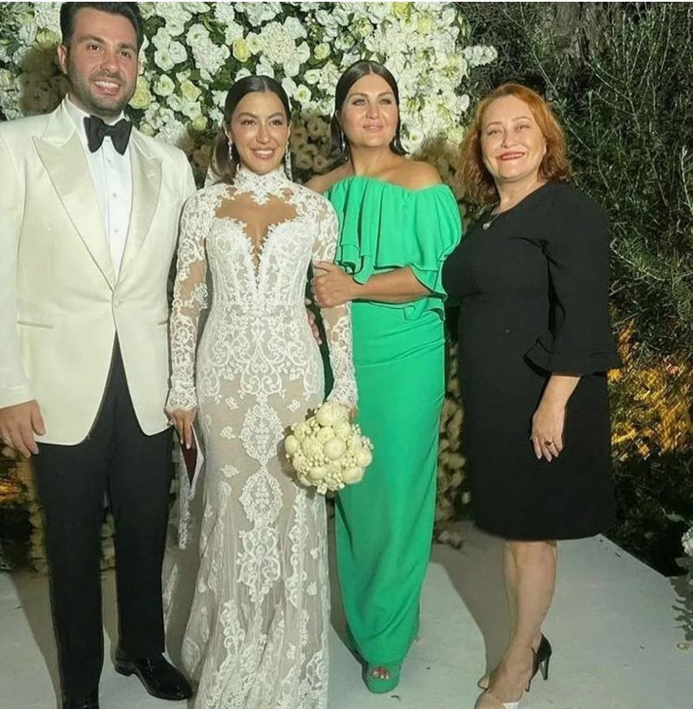 Sibel Can babaanne oldu! Ünlü şarkıcının torununun ismi ortaya çıktı - Resim: 1